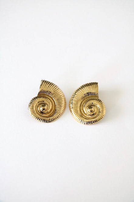 SEA WHELK EARRINGS