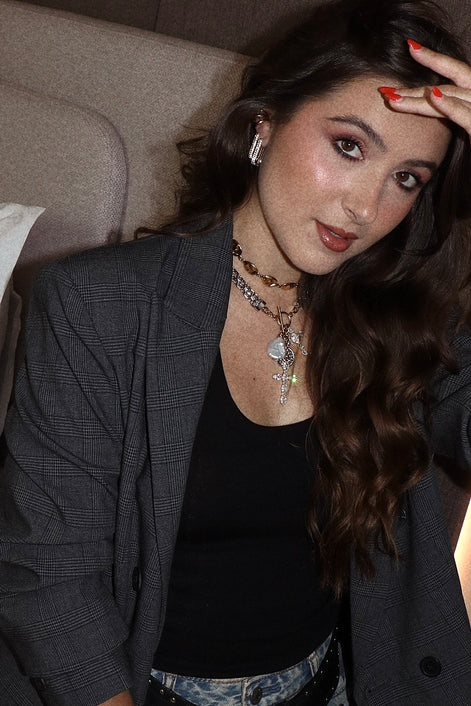 AMORE HOOPS
