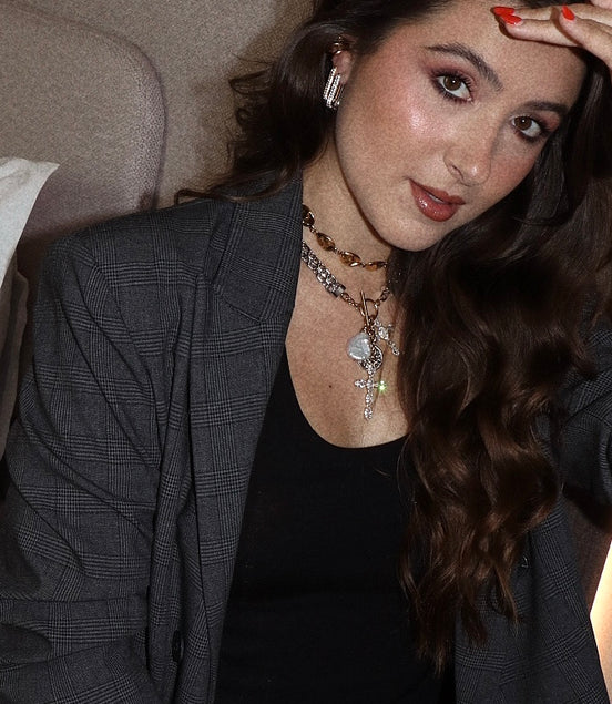 AMORE HOOPS
