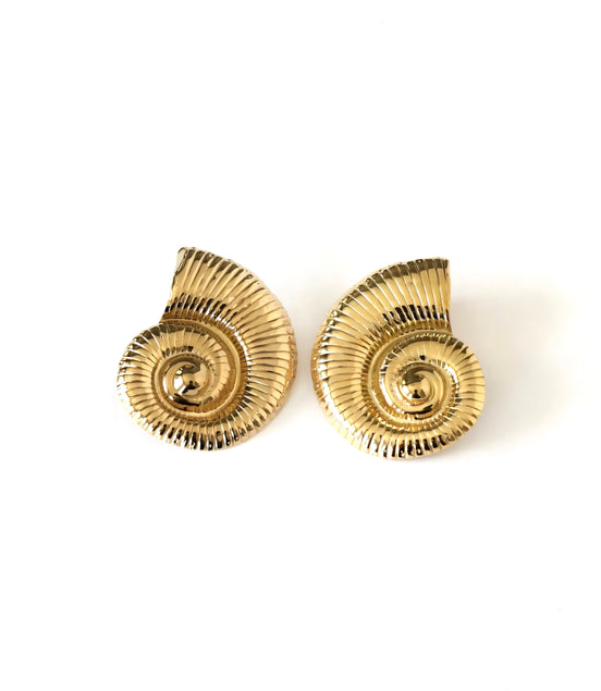 SEA WHELK EARRINGS