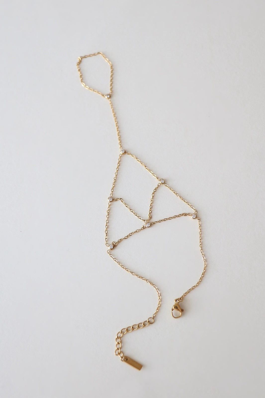 SERENE HAND CHAIN