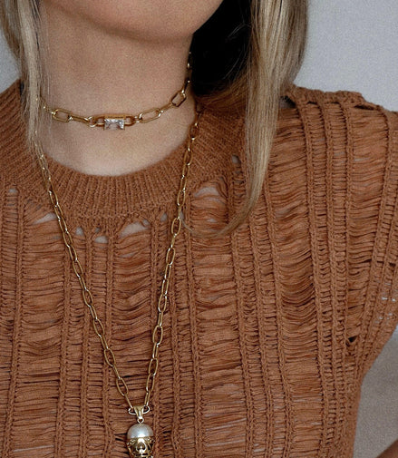 LEGENDARY NECKLACE