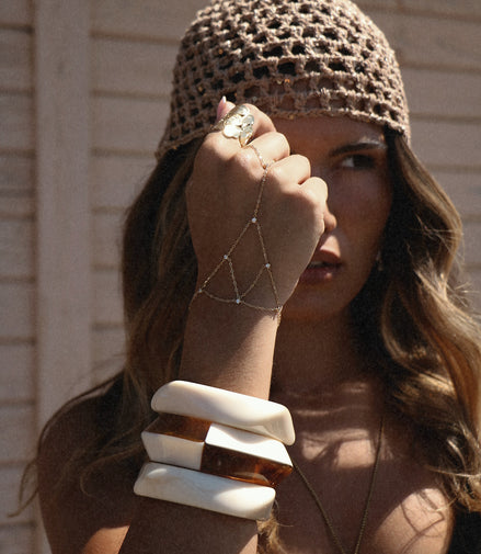 SERENE HAND CHAIN