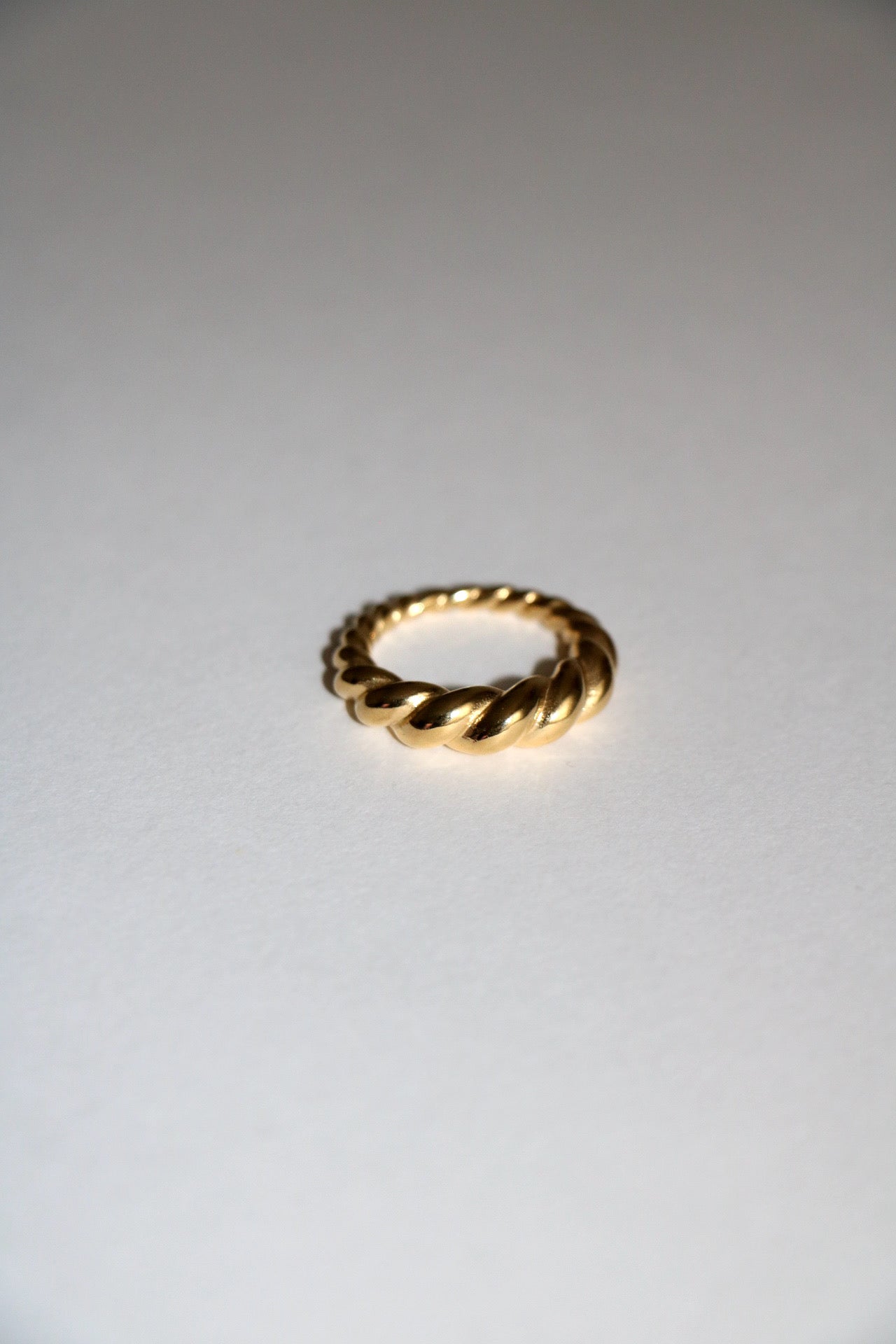 MIRROR RING