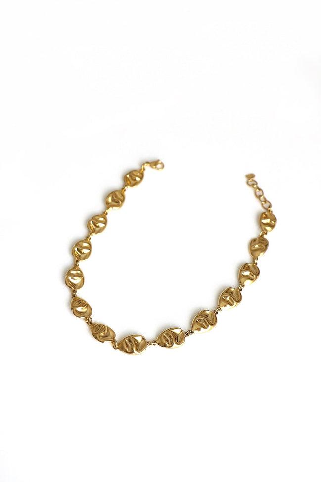 ATTITUDE CHOKER