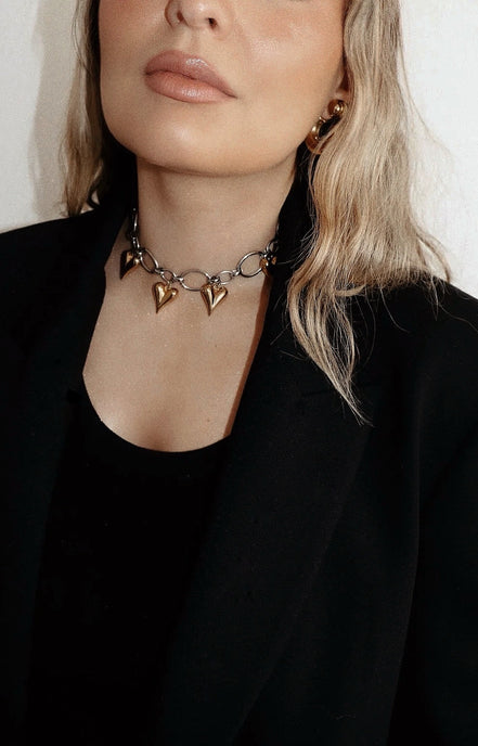 ICONIC NECKLACE