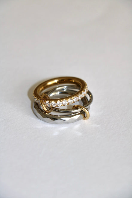 ALLURE RING