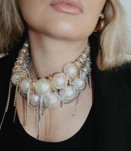 DAZZLING MAXI NECKLACE