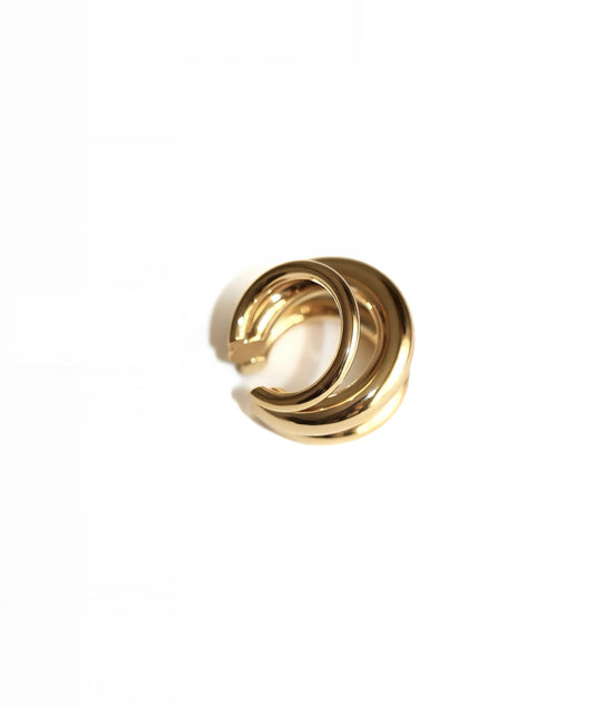 LUSTER EAR CUFF