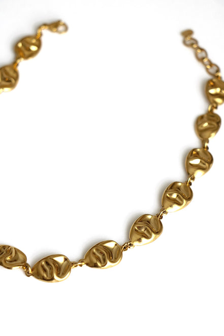 ATTITUDE CHOKER