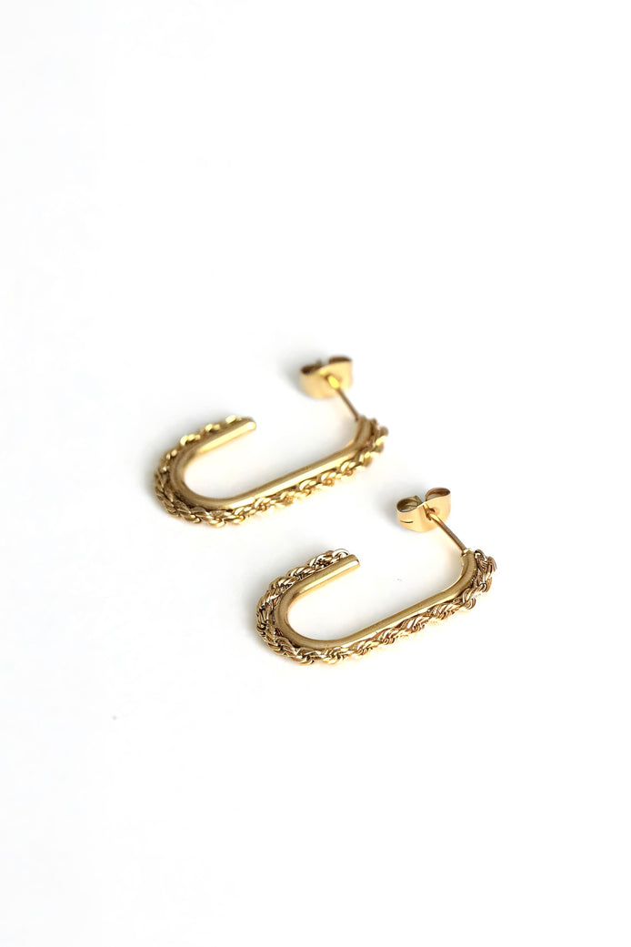 CAMILLE HOOPS