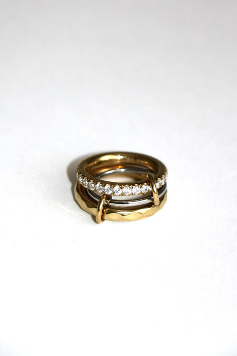 ALLURE RING