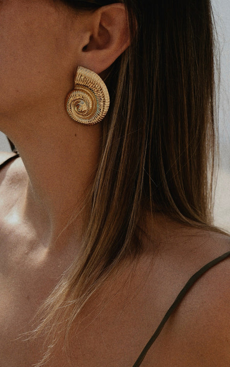 SEA WHELK EARRINGS