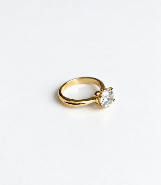 SOLITAIRE RING