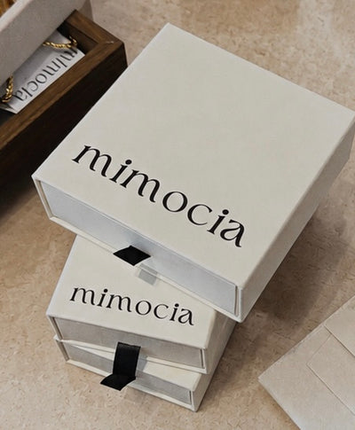 GIFT BOX