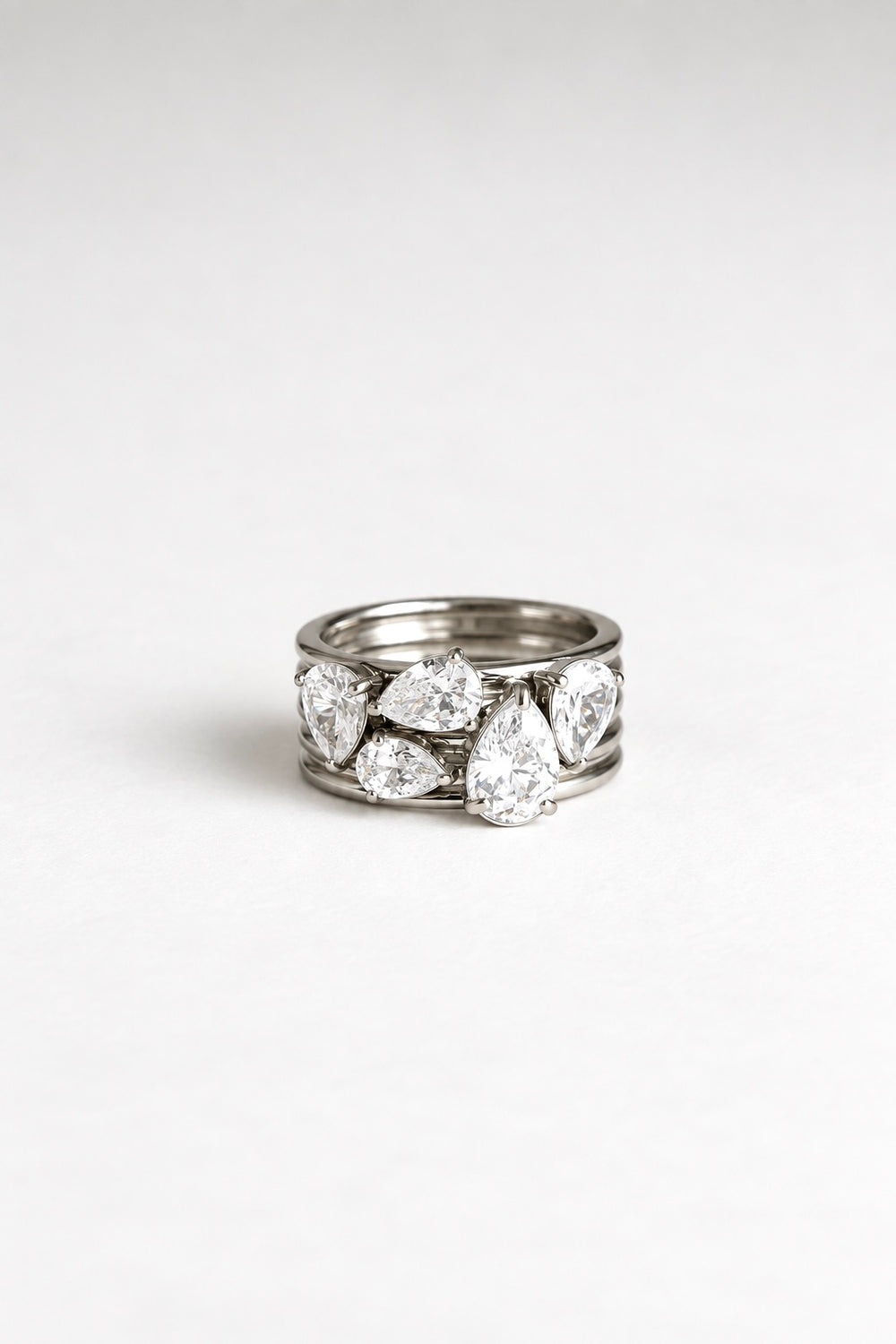 ENCHANT RING