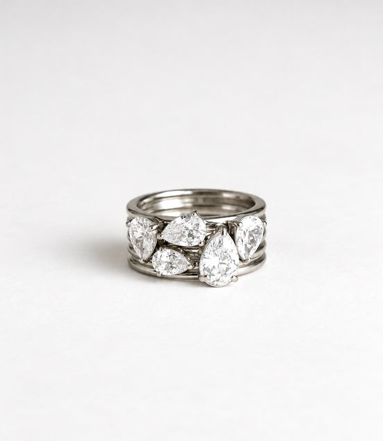 ENCHANT RING