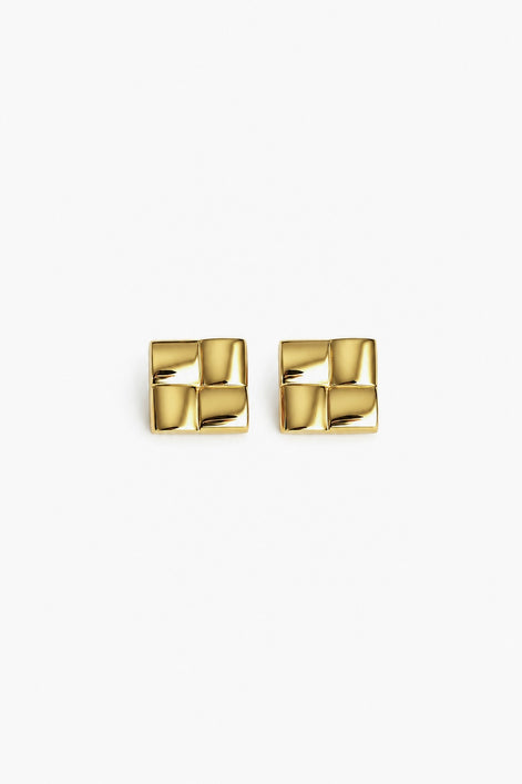 CLASSY EARRINGS
