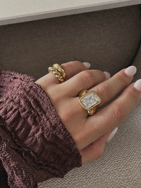 NOVA RING